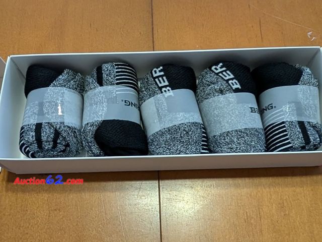 Lot 44-3022g - New Size Large - BERING Kids Athletic Cushioned Ankle Socks (6 Pairs) - New - See Pictures