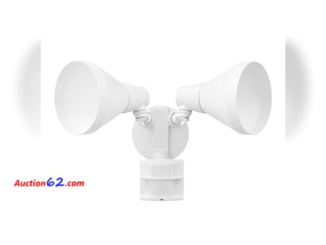 Lot 44-1387m - PAR 180° White Motion Sensing Security Light Wired Outdoor 2-Head Dusk-to-Dawn Flood Light Not Tested See All Photo's Appears New, A basic i...