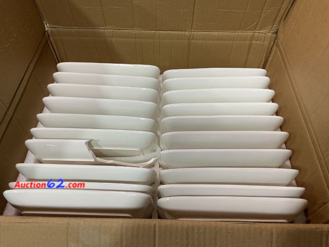 Lot 44-1732f - Irenare 20 Pcs 10 inch Rectangular Planters, Microwave/Oven Safe (8 plates chipped/ broken) E-Commerce Return, A basic inspection has been g...