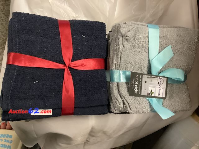 Lot 44-6070a - 2 packs of 8 washcloths colors are black, white, and gray. See photo. Tommy Textile 12x12 microfiber Appears New, A basic inspection has bee...