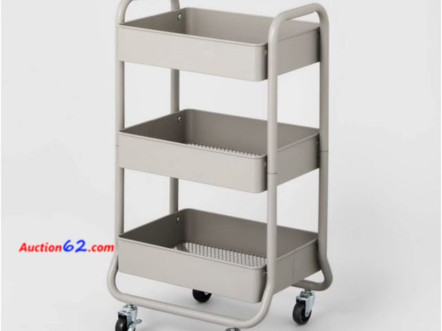 Lot 44-1536w - 3 Tier Rolling Cart Not Tested See All Photo's E-Commerce Return, A basic inspection has been given to this item. Sold AS-IS.