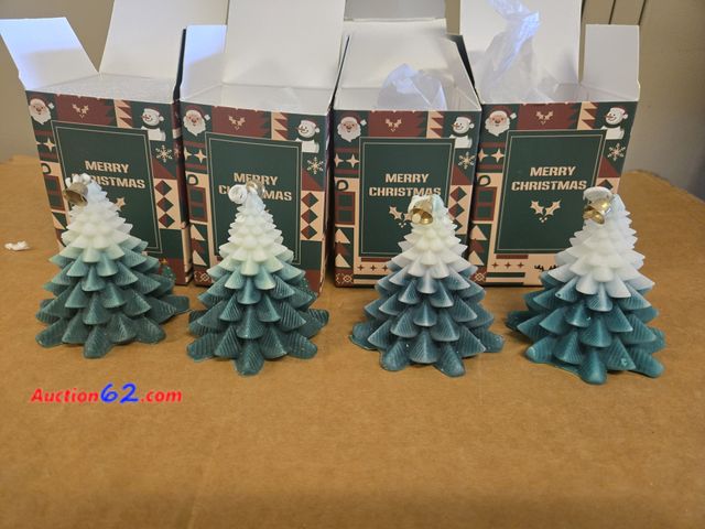 Lot 44-6538t - Lot 4 Christmas Tree Scented Candles 3.5in tall Appears New, A basic inspection has been given to this item. Sold AS-IS.