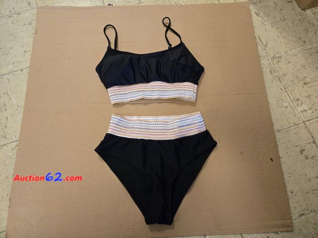 Lot 44-6768b - Size Small Womens 2pc Bikini Appears New