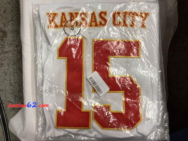 Lot 44-6081m - Patrick Mahomes,  Men’s Small, White &amp; Red. E-Commerce Return, A basic inspection has been given to this item. Sold AS-IS. See All Photo...