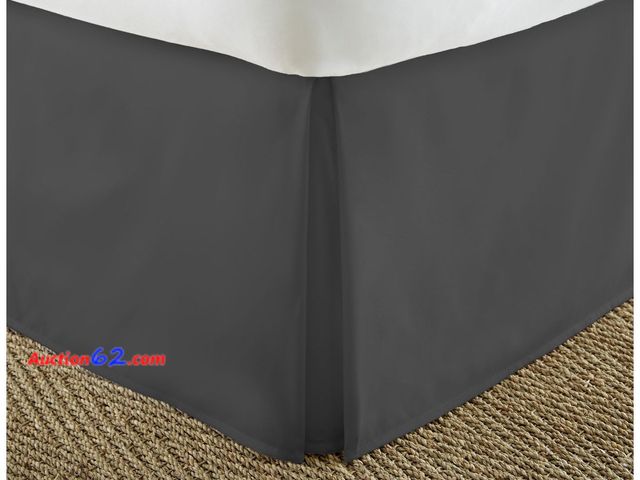 Lot 44-673m - ienjoy Home IEH-BEDSKIRT-Queen-Black Home Collection Pleated Bed Skirt, Queen, Black Not Tested See All Photo's Appears New, A basic inspect...
