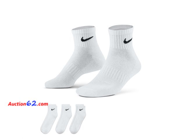 Lot 44-5612M - Nike Unisex Everyday Cushioned Training Ankle Socks (3 Pairs), White/Black, Small Appears New, A basic inspection has been given to this ite...
