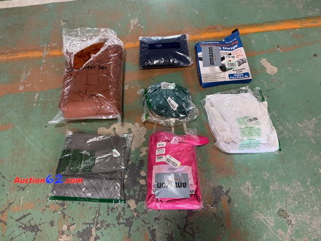 Lot 44-637g - Mix lot of Miscellaneous items E-Commerce Return, A basic inspection has been given to this item. Sold AS-IS. See All Photo's Not Tested