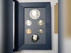Lot 44-8300v - undefined