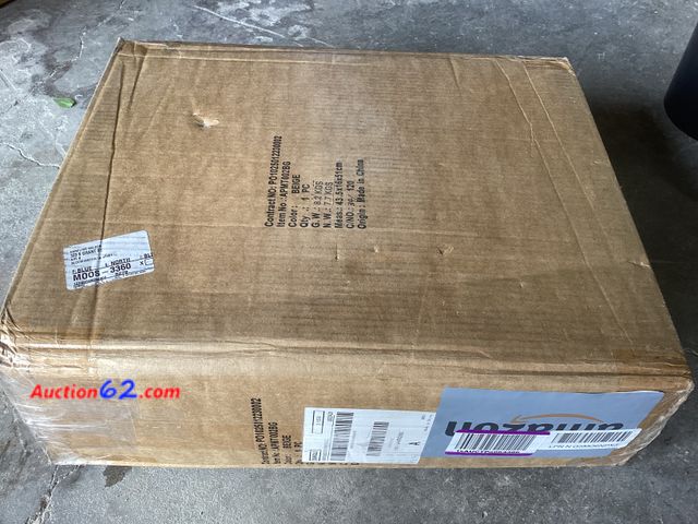 Lot 44-293p - Beige Cat Tower- Unknown If All Pieces Are Included, No Instruction Manual   E-Commerce Return, A basic inspection has been given to this it...