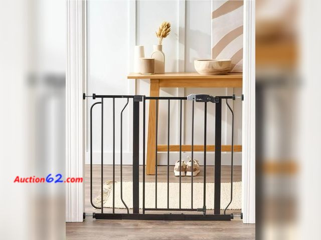 Lot 44-7341b - Regalo easy step 29" - 38.5" wide 30" high walk thru baby safety gate, black, metal  Appears New, A basic inspection has been given to this ...