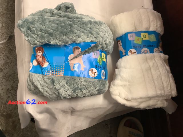 Lot 44-6067a - 2 Baby Blankets assorted Colors &amp; designs, 100cm X 70cm Appears New, A basic inspection has been given to this item. Sold AS-IS. See All...