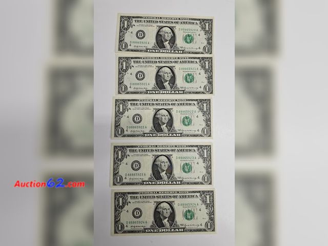 Lot 44-8332f - FIVE (5) CONSECUTIVE 1969 SERIES UNICRULATED $1 DEREAL RESERVE NOTES.-NT