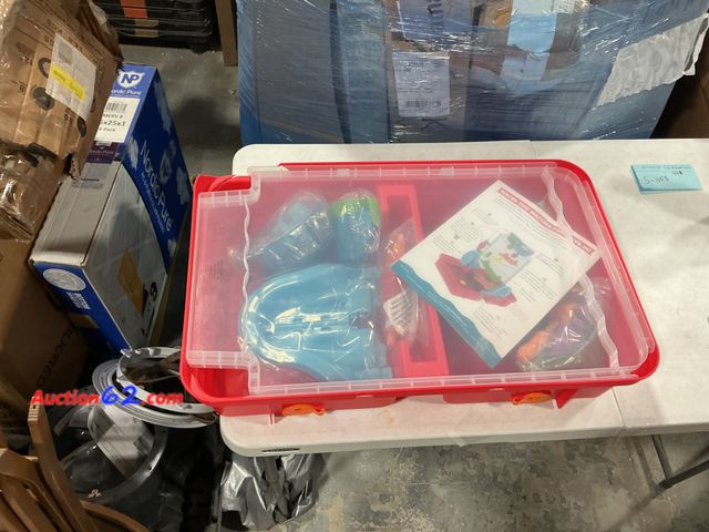 Lot 44-4020w - Chuckle &amp; Roar Tabletop 3-in-1 Water Sand Art Easel- Broken Pieces  E-Commerce Return, A basic inspection has been given to this item. S...