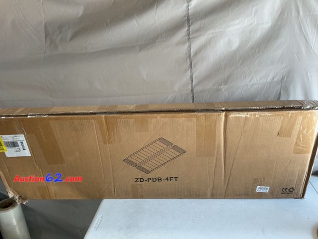 Lot 44-137m - ZD-PDB-4FT 4ft Portable Car Ramp Set See All Photo's Appears New, A basic inspection has been given to this item. Sold AS-IS.