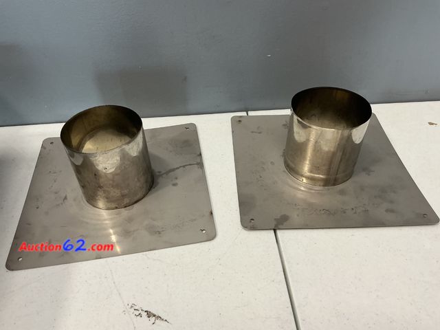 Lot 44-4039f - Gasland Horizontal Vent Kit Appears New, A basic inspection has been given to this item. Sold AS-IS. Not Tested See All Photo's Missing Hard...