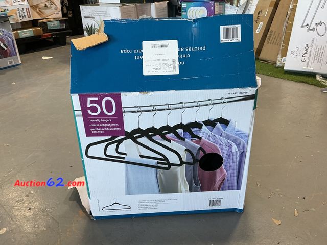 Lot 44-960 - Flocked Hangers - Two 50-Packs See All Photo's Not Tested E-Commerce Return, A basic inspection has been given to this item. Sold AS-IS.