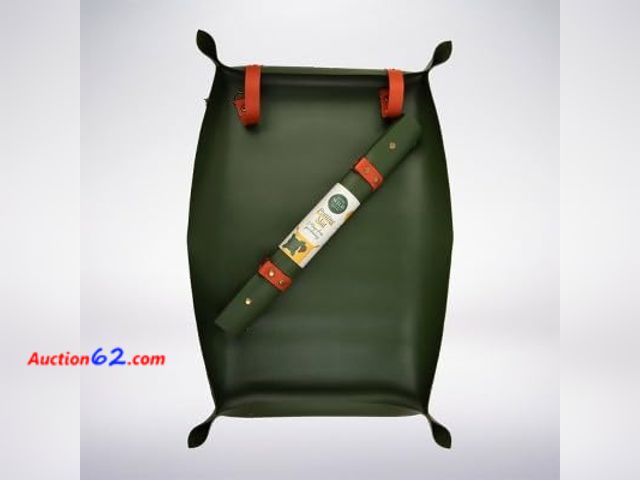 Lot 44-761 - We The Wild Repotting Mat Large Reusable Waterproof Easy to Store 30" x 19" Dark Green See All Photo's Not Tested Appears New, A basic inspe...