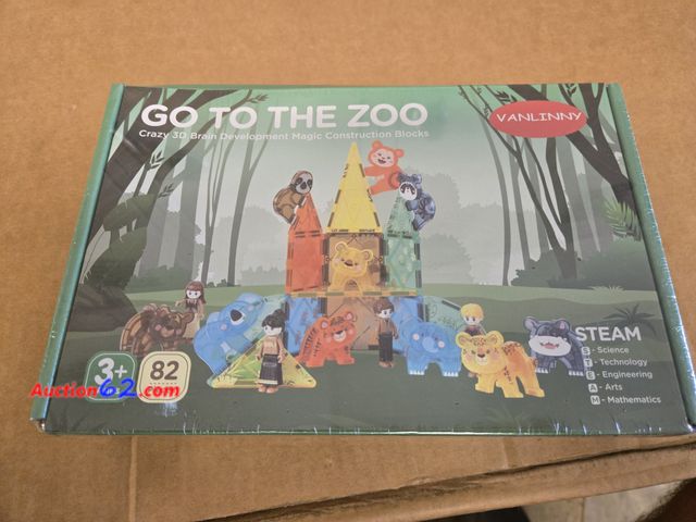 Lot 44-6552g - VANLINNY Magnetic Tiles,Magnet Building Blocks Toys, 3D Creative 82 PCS Animals Educational Stack Tile Construction Never opened, Factory Se...