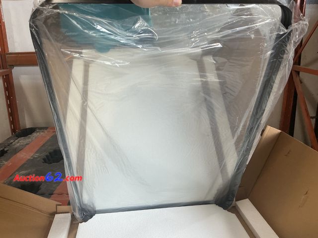 Lot 44-1154j - MI-ACFY-2230-BK Black Frame Mirror Appears New, A basic inspection has been given to this item. Sold AS-IS. Not Tested