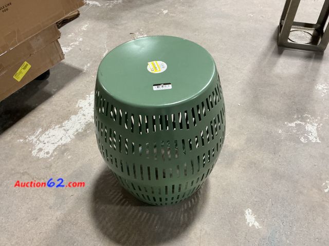 Lot 44-1561w - Target Metal Cutout Round Accent Table, Green Not Tested See All Photo's Scratched E-Commerce Return, A basic inspection has been given to t...