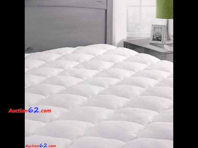 Lot 44-2062m - Retail $120 - FULL E Luxury TENCEL™ lyocell fibers mattress pad FULL. Appears New, A basic inspection has been given to this item. Sold AS-I...