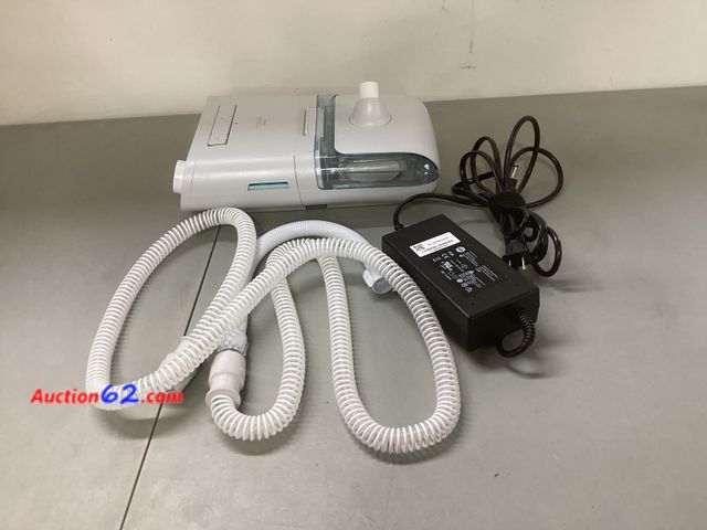 Lot 44-21ghidden - PHILIPS/RESPIRONICS DreamStation Auto CPAP Machine- Exterior dusty/ dirty Appears New Not Tested