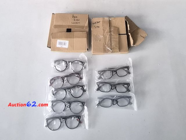 Lot 44-3029f - Lot of 8 Unisex Reading Glasses - All +3.00 - Two Styles - All New with Cases - See Pictures for Styles of Glasses Appears New, A basic insp...