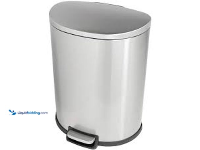 Lot 49-5483544 - StyleWell SW 13 gal. Stainless Steel Step-On Trash Can D-Shaped. Model # STY-SOT-50-3. Unused