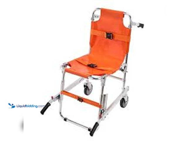 Lot 49-5459700 - VEVOR Foldable Aluminum Emergency Stair Climbing Wheelchair with 2 Wheels Portable Stair Lift Chair ...