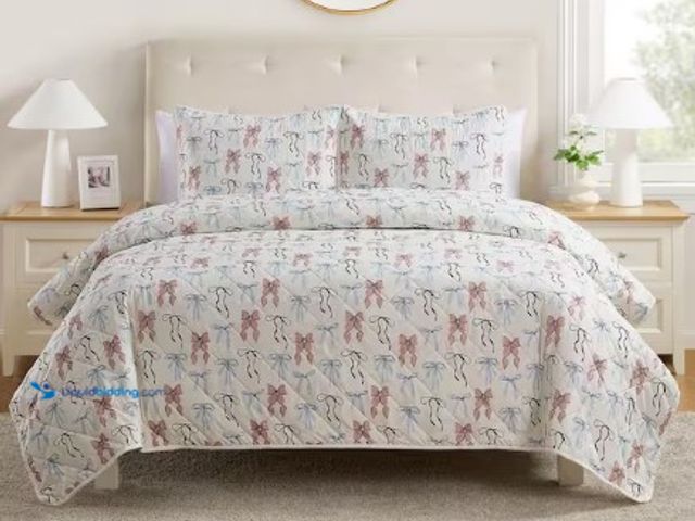 Lot 49-3631255 - Lot of (2) VCNY Home Ribbon 2-Piece Multi Pinsonic Microfiber Twin Quilt Set, Model # RIB-2QT-TWIN-I...