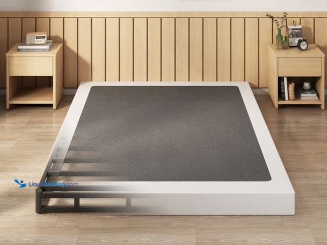 Lot 49-2026228 - Maenizi Box Spring Full Size Bed 5 Inch Low Profile, Heavy Duty Metal Box Spring Bed Base with Fabri...