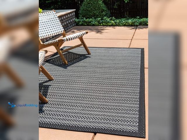 Lot 49-5489250 - Unique Loom Outdoor Border Collection Area Rug - Checkered (8' x 11' 4" Rectangle, Gray/ Black). Mod...