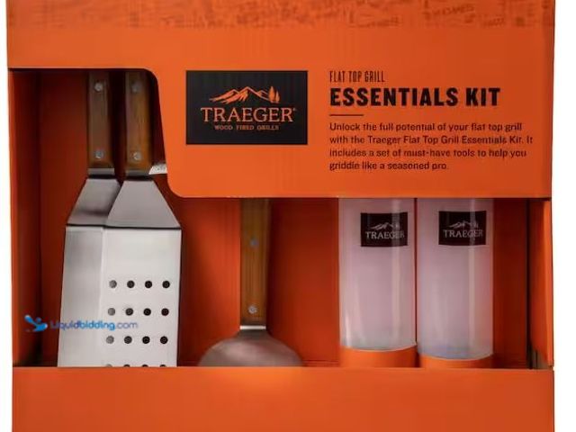 Lot 49-5478644 - Traeger
5-Piece Flat Top Griddle Tool Set with Wooden Handles Internet # 322603366
Model # BAC733...