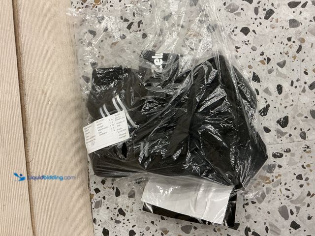 Lot 49-5453762 - ZELUS Weighted Vest,  Weight Vest with Reflective Stripe. [Model: B07518RBH2] Unused