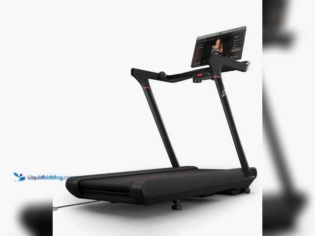 Lot 49-1530542 - Peloton Treadmill with 23.8" HD touchscreen with front and rear-facing studio-quality speakers, Spee...