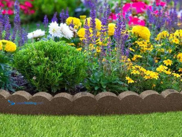 Lot 49-1565805 - Lot of (30) Pieces of Vigoro 47 in. x 2 in. x 4 in. Brown Scalloped Rubber Garden Edging, Model # MT...