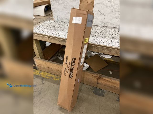 Lot 49-5460917 - Dump Truck and Trailer Tarp Kit 7'x14' Item is used