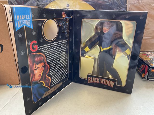 Lot 49-1505779 - COLLECTIBLE TOY BIZ MARVEL COMICS FAMOUS COVER SERIES BLACK WIDOW 8 INCH FIGURE IN ORIGINAL BOX #COI...