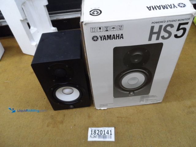 Lot 49-1820141 - 1 Yamaha HS5 Powered Studio Monitor Yamaha Powered Studio Monitor Used In Fair Condition, Does Have ...
