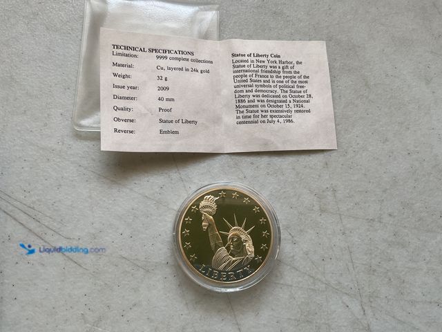 Lot 49-5451686 - 2009 STATUE OF LIBERTY PROOF COIN CU, LAYERED 24K GOLD 40MM COMMEMORATIVE COIN