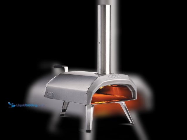 Lot 49-3523676 - Ooni Karu 12 Charcoal/Wood Outdoor Pizza Oven
Item #5440901. Unused
