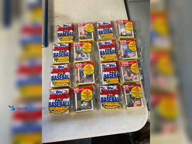 Lot 49-1505544 - COLLECTIBLE OVER 800 CARDS! LOT OF 8 1989 TOPPS JUMBO PAK BASEBALL CARD PACKS SEALED EACH PACK CONTA...