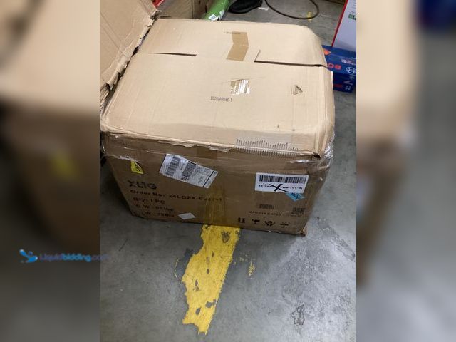 Lot 49-5407175 - Flexispot Grey Lift Recliner. Model: XL1G. Unused