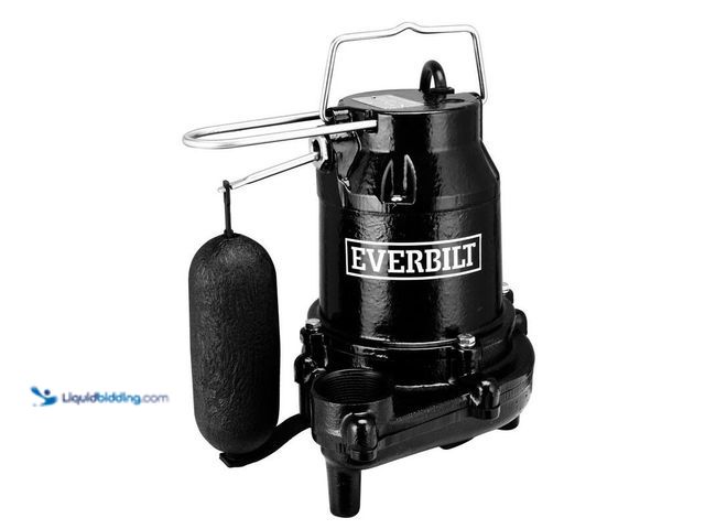 Lot 49-5412690 - Everbilt 1/2 HP Cast Iron Submersible Sump Pump, Model#1000-041-120, Used, tested works, Dirt/scuffs...
