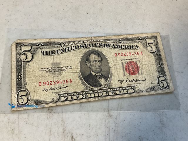 Lot 49-1830026 - 1953 A RED SEAL UNITED STATES 5 DOLLAR BILL BANKNOTE #COINS0219