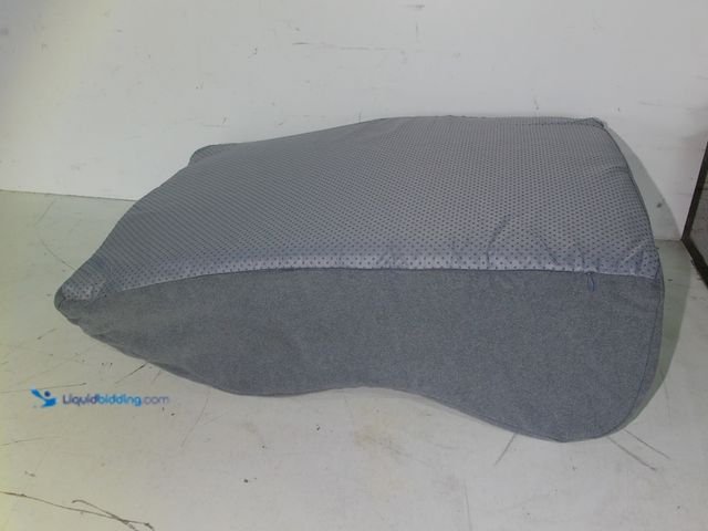 Lot 49-1566955 - 22"X16" Grey leg elevation wedge pillow, Slightly used  Ref#MTMEDRELIST