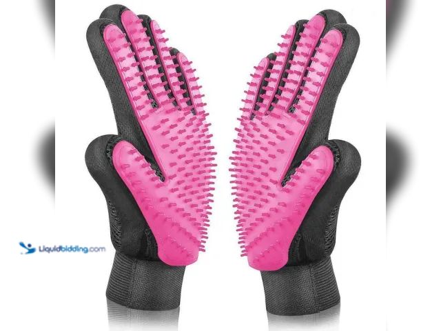 Lot 49-5393275 - Pet Hair Removal Gloves 1 Pair Pink - NEW - Great for removing hair from pets, carpet, furniture or ...