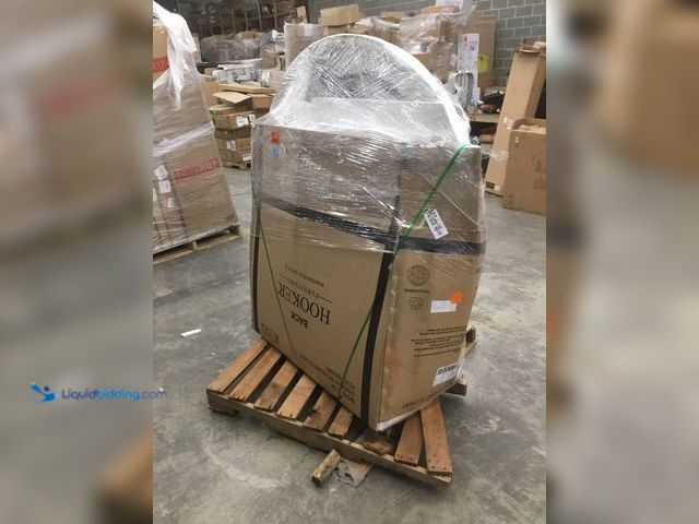 Lot 49-5410941 - Lifetime 60 in. White Plastic Round Stackable Folding Table. [Model # 280301] Used