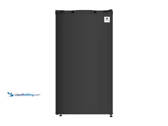 Lot 49-2001415 - Arctic Chef 3.2 cu. ft. Mini Refrigerator in Black, Model # ACFR321-BLACK, Unused, Powers on, Scuffs...
