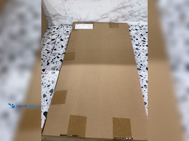Lot 49-5406142 - 8"x1 Glass Sheets, 4 Pieces in each, New, No Factory picture.